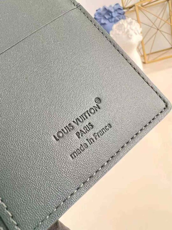 루이비통 2025 M61697 장지갑 지갑