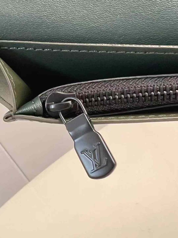 루이비통 2025 M61697 장지갑 지갑