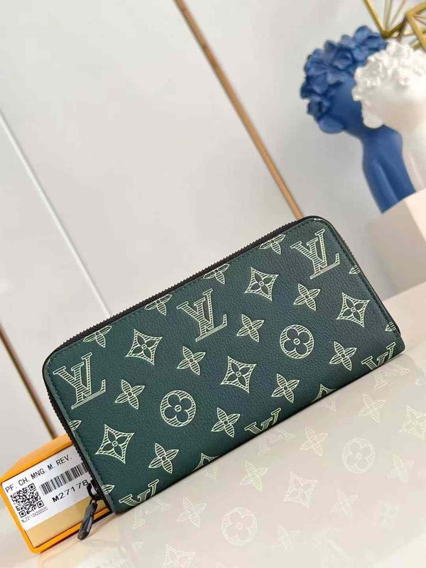 루이비통 2025 M27178 지피 장지갑 지갑