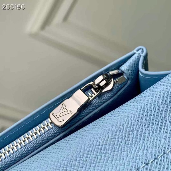 루이비통 2025 브라짜월릿 스카이블루컬러 장지갑 지갑