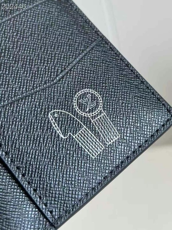 루이비통 2025 그라디언트 M14134 오거나이저 카드 지갑