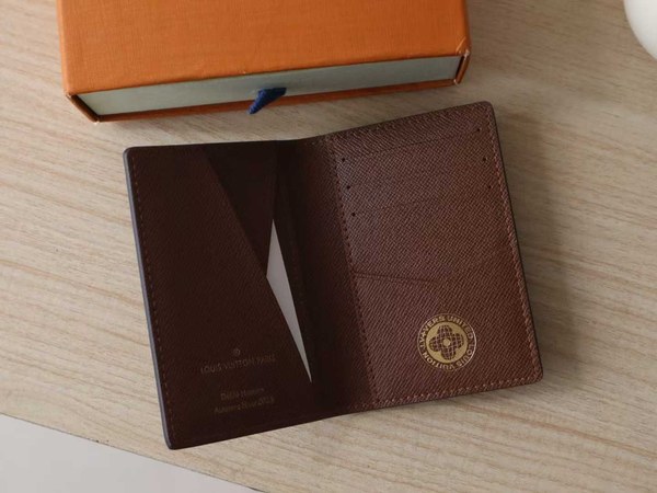 루이비통 2025 N00138 포켓 오거나이저 카드 지갑