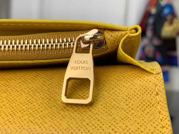 루이비통 2025 M12656 브라짜월릿 장지갑 지갑