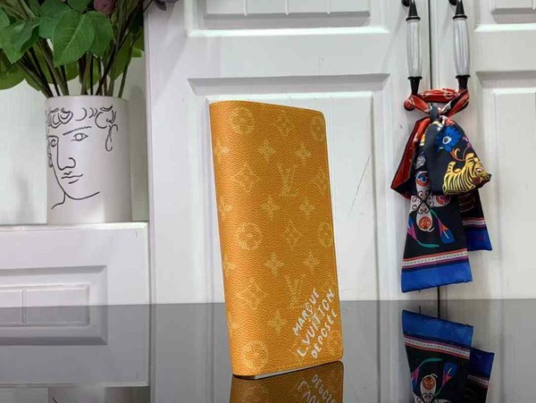 루이비통 2025 M12656 브라짜월릿 장지갑 지갑