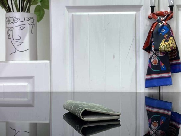 루이비통 2024 M11548 포켓 오거나이저 지갑 카드지갑 그라디언트 그린컬러