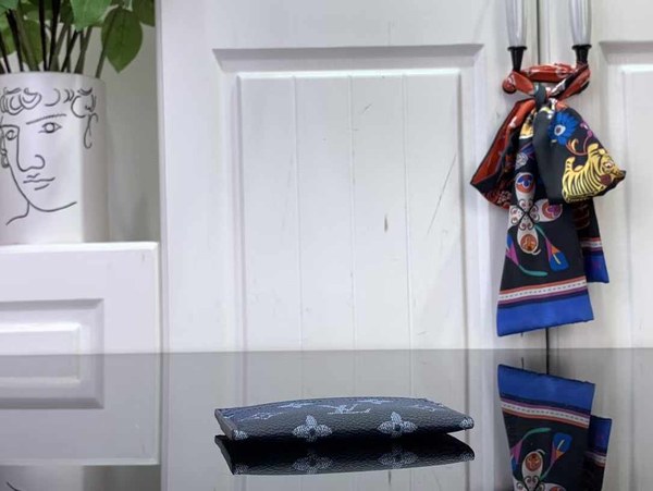 루이비통 2024 M11550 더블 카드 홀더 카드 지갑