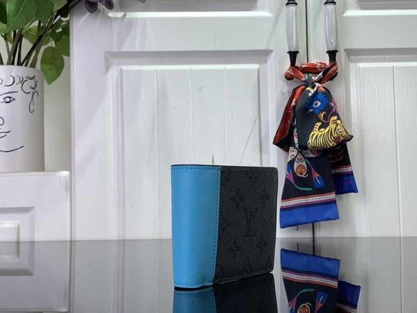 루이비통 2024 M11468 멀티플 월릿 반지갑 지갑