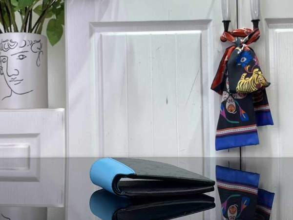 루이비통 2024 M11468 멀티플 월릿 반지갑 지갑