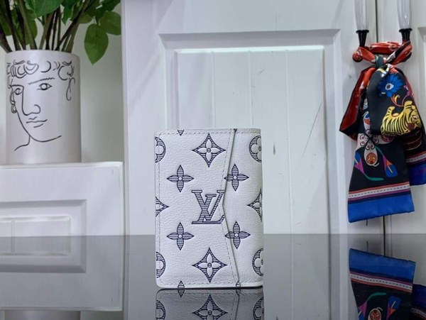 루이비통 2024 M83377 포켓 오거나이저 지갑