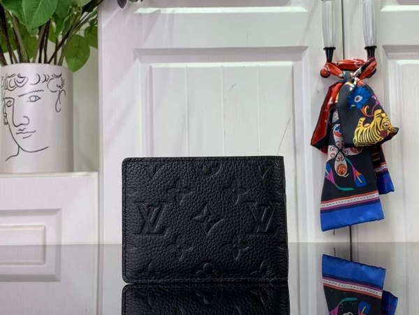 루이비통 2024 M82072 모노그램 멀티플 반지갑 지갑