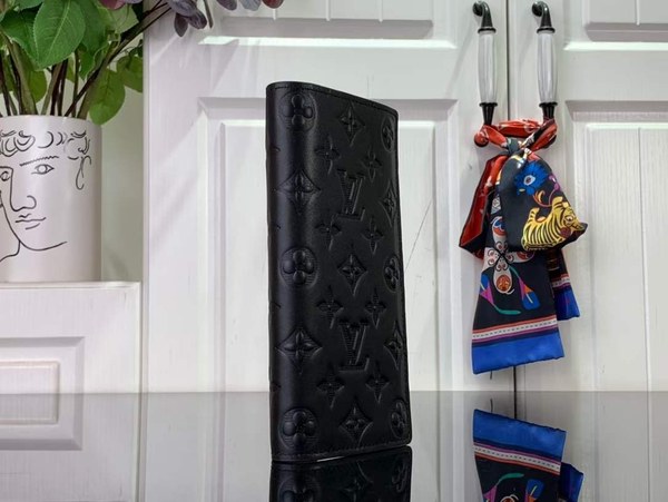 루이비통 2024 M62900 브라짜 월릿 장지갑 지갑