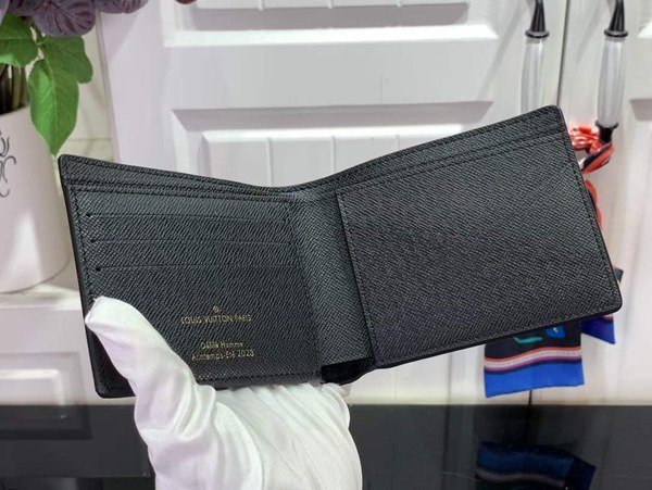 루이비통 2023 남성 멀티플 월릿 M82573 지갑 반지갑