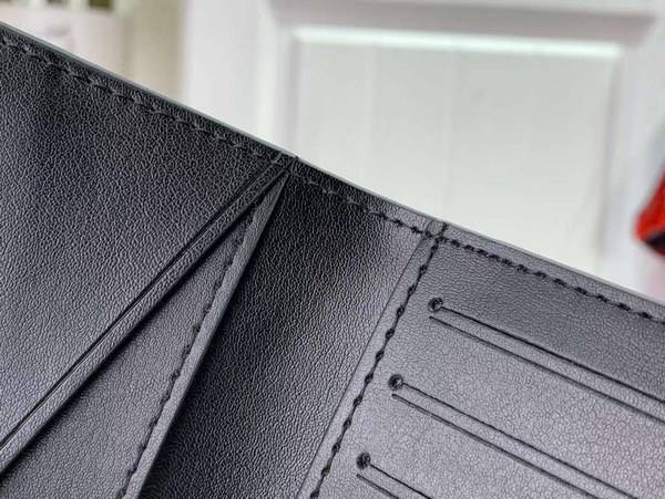 루이비통 2023 M82372 포켓 오거나이저 지갑