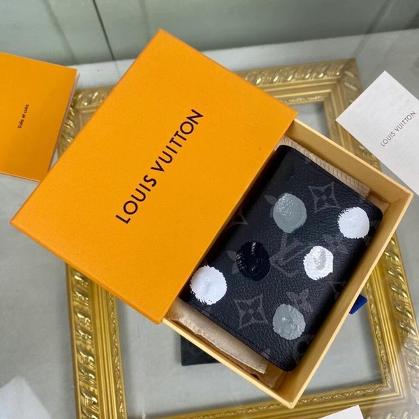 루이비통 2023 YK 포켓 오거나이저 지갑 M81928