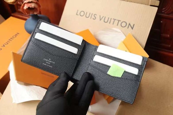 루이비통 2022 Brazza  Monogram 슬랜더 반지갑 지갑