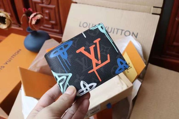 루이비통 2022 M81847  Multiple 반지갑 지갑