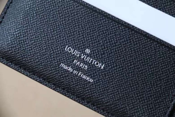 루이비통 2022 M81847  Multiple 반지갑 지갑