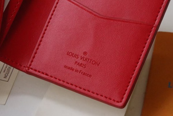 루이비통 2022 M81468 다미에 스프레이 카드 지갑