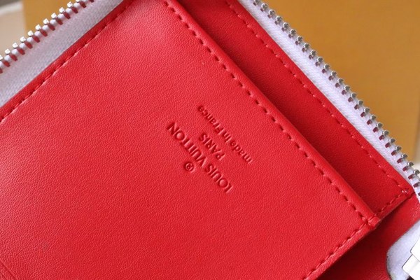 루이비통 2022 M81468 다미에 스프레이 지퍼 장지갑