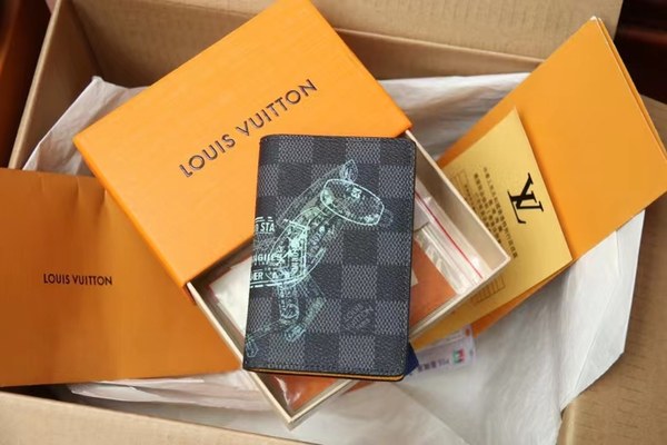 루이비통 2022 N64602 size:8x11cm 카드 지갑