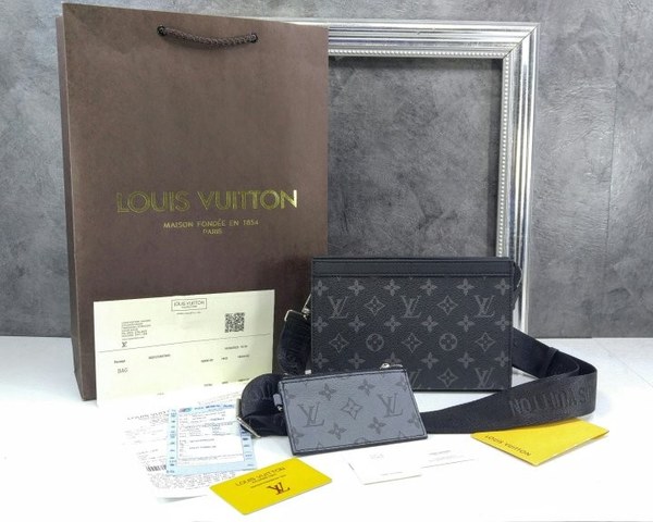 New 22 s/s 루이비통 LV 모노그램 이클립스 파우치 & 카드홀더 가스통 웨어러블 월릿 ㅡGASTON WEARABLE WALLET