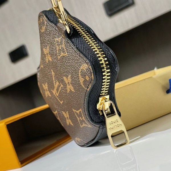 루이비통 2022 타이거 코인 파우치 키홀더 지갑