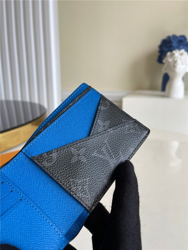 LOUIS VUITTON  루이비통 멀티플 월릿 반지갑 M80770