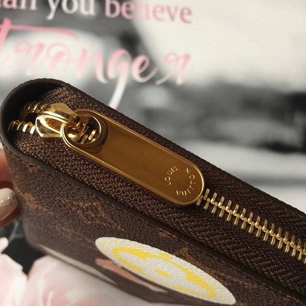 루이비통 장지갑 M60017