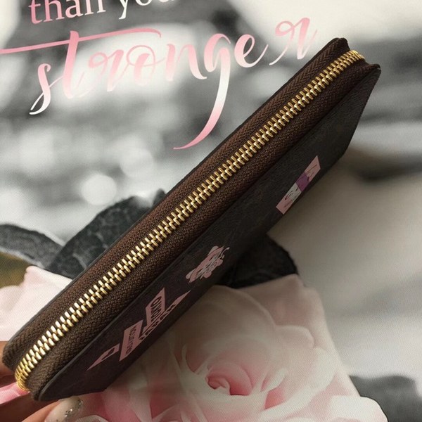 루이비통 장지갑 M60017