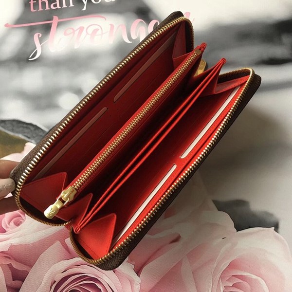 루이비통 장지갑 M60017