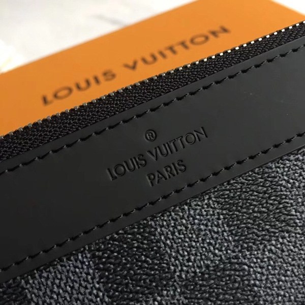 이비통 디스커버리 포쉐트 M30278