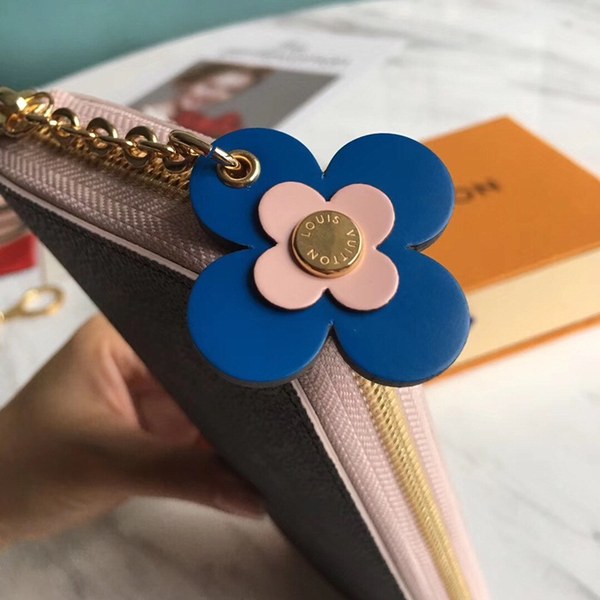 루이비통 에밀리 월릿 지퍼장지갑 M63896