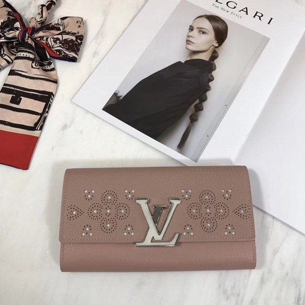 루이비통 카푸신 장지갑 M62556