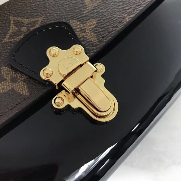 루이비통 장지갑 M62558