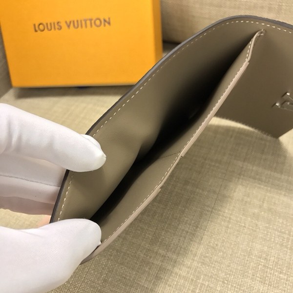 루이비통 카푸신 컴팩트월릿 M62156 LV 여자지갑 5115