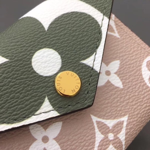 루이비통 조에 월릿 M67640