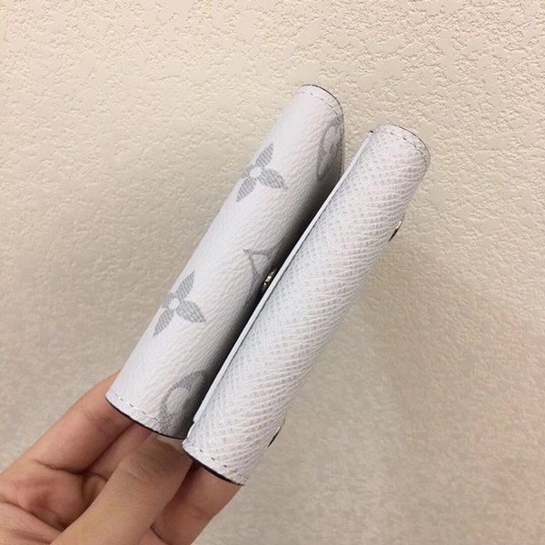 루이비통 디스커버리 컴팩트 월릿 M67621