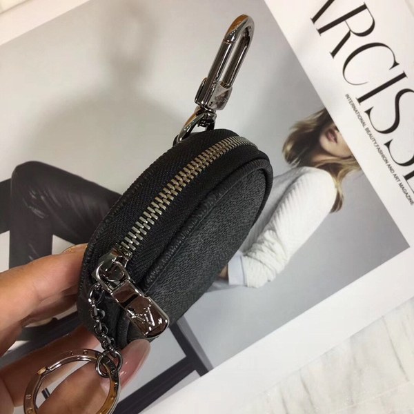 루이비통 모노그램 이클립스 파우치 키홀더 M62796