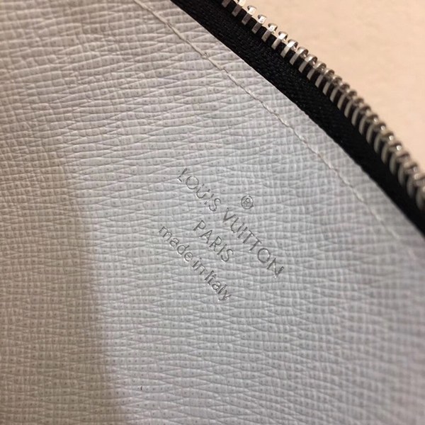 루이비통 카드 홀더 M30320
