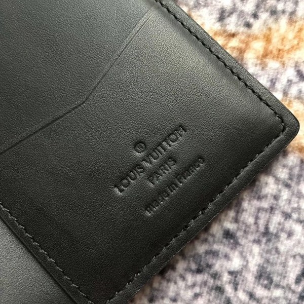 루이비통 포켓 오거나이저 M63251