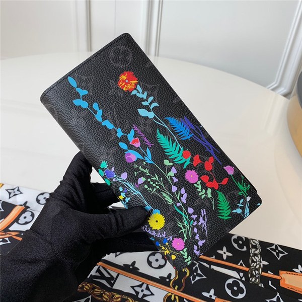 루이비통 장지갑 M62665 2020/신상