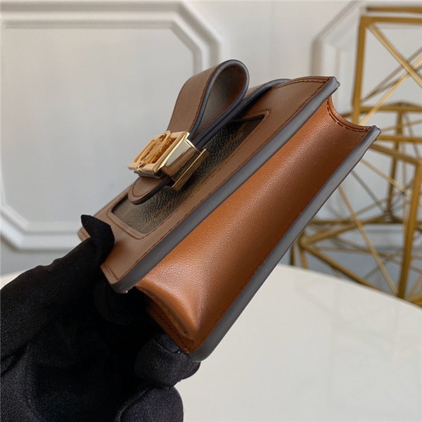 루이비통 도핀 동전지갑 M68751