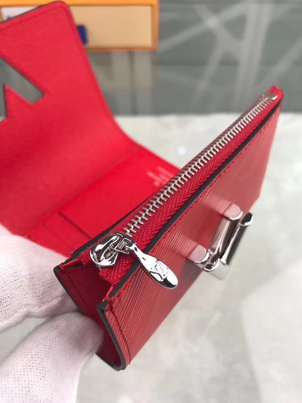 루이비통 신상 M64413