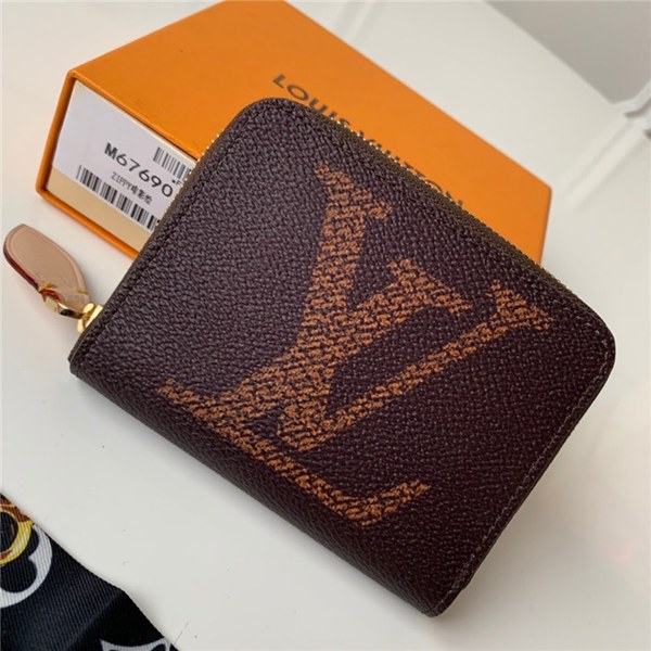 루이비통 지피 동전 지갑 M67690 신상