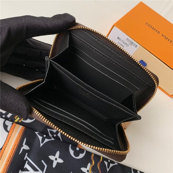 루이비통 지피 동전 지갑 M67690 신상