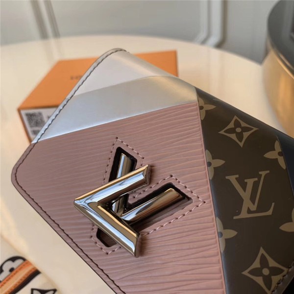 루이비통 트위스트 지갑신상