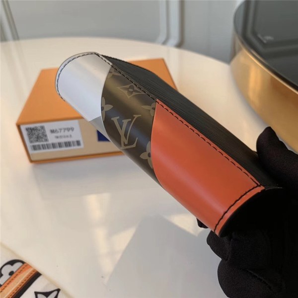 루이비통 트위스트 지갑신상