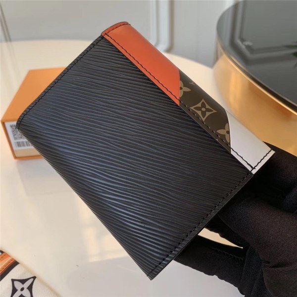 루이비통 트위스트 지갑신상