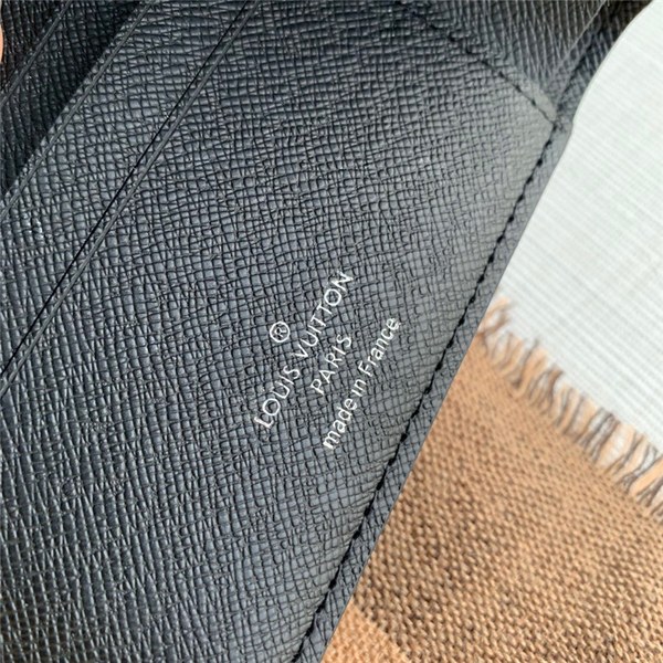 루이비통 멀티플 지갑 M30383 신상