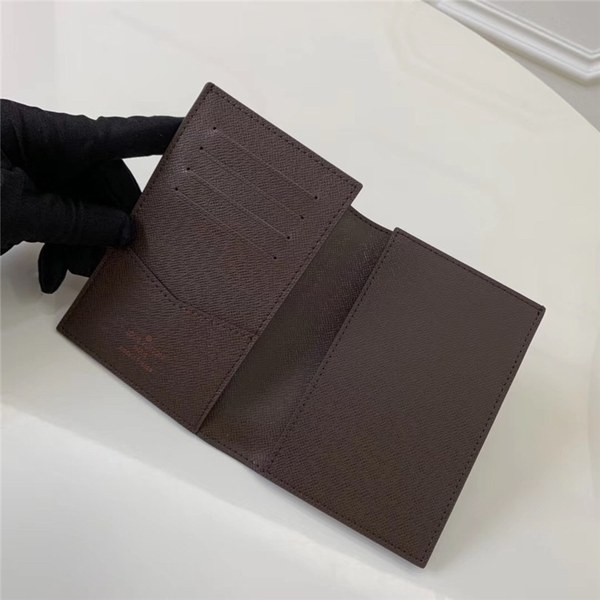 루이비통 여권지갑 M64411-4 신상